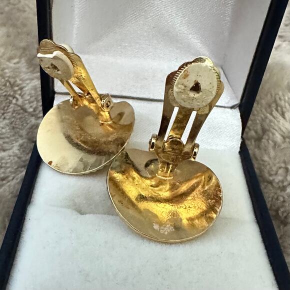 Vintage Christian Dior Germany Gold Tone Clip On Earrings - Picture 8 of 9